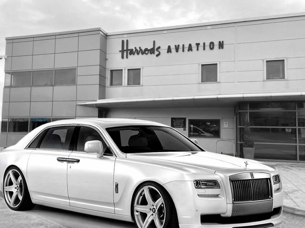 Rolls-Royce Ghost outside Harrods Aviation