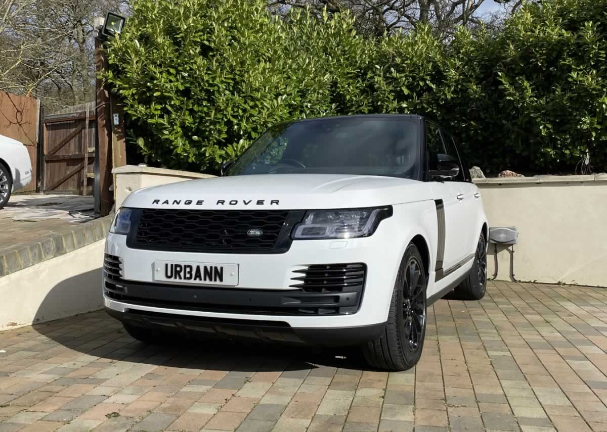 Range Rover Autobiography Urbann white front