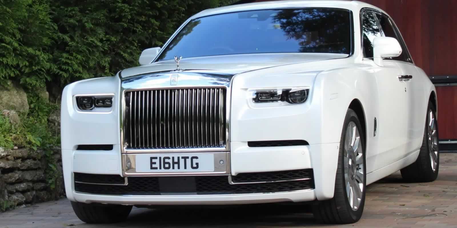 Rolls-Royce Phantom 8 wwhite