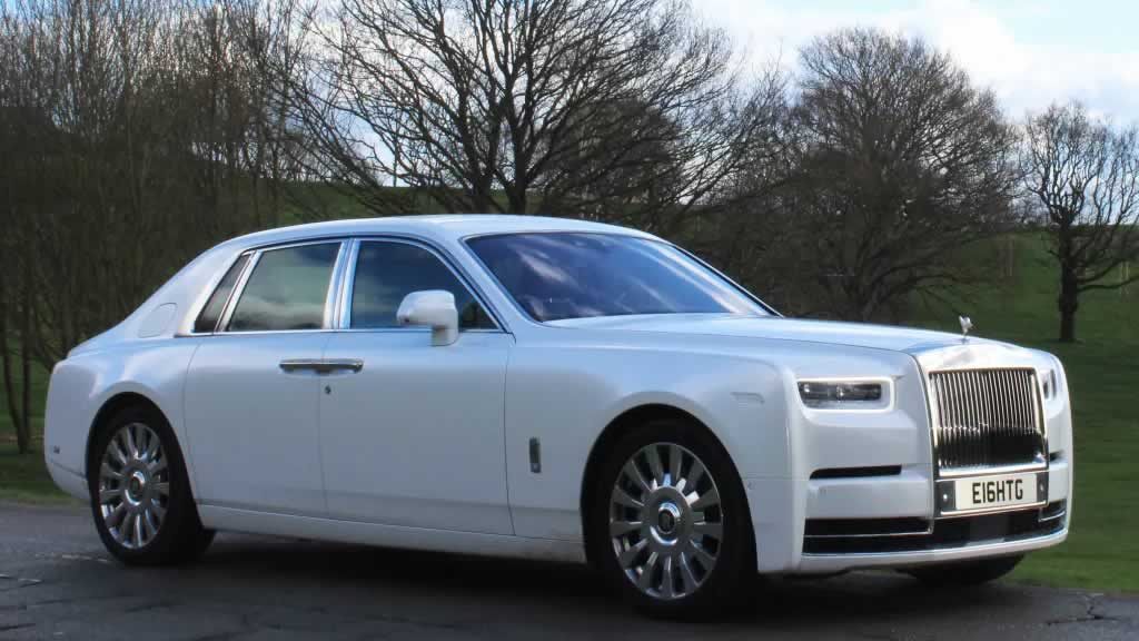 Rolls-Royce Phantom 8 side
