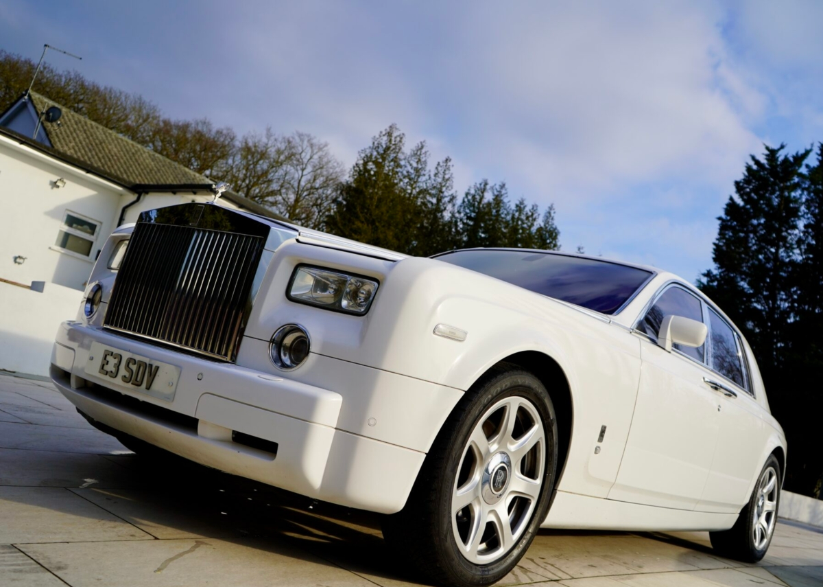 Rolls-Royce-Phantom Series I front exterior